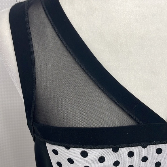 Picadilly Sleeveless Lite Grey/Black Sheath Dress Sheer shoulders & Back Sz.M - Picture 8 of 14